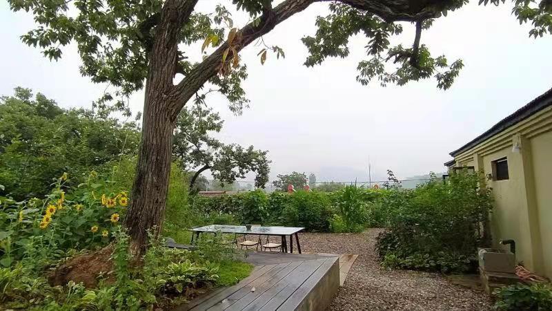Flower Yard Huairou Exterior photo